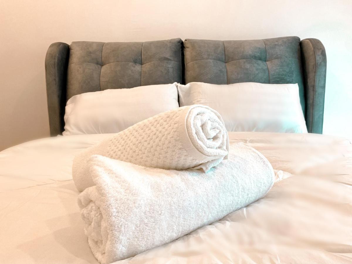 Skyline Garden 2 Bedrooms Homestay Near Klcc Kuala Lumpur Bagian luar foto